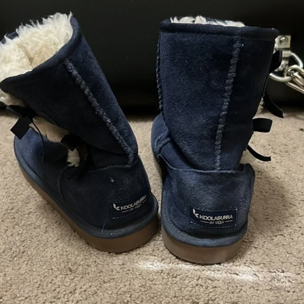Koolaburra Victoria Short Shearling Boot
